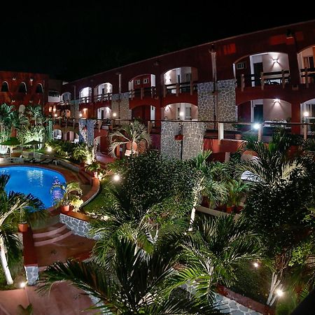 Hotel Zihua Caracol 지와타네호 외부 사진